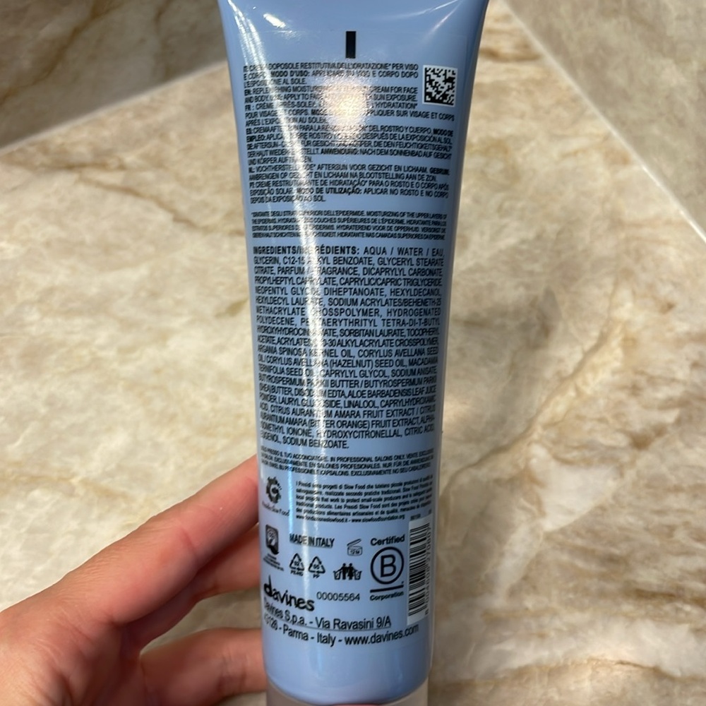 BRAND NEW DAVINES AFTERSUN BODY LOTION FOR FACE AND BODY! - Picture 9 of 10